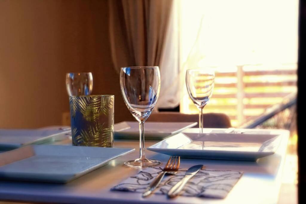 Havana 2 Luxury Sea And Pool Gazi Luaran gambar